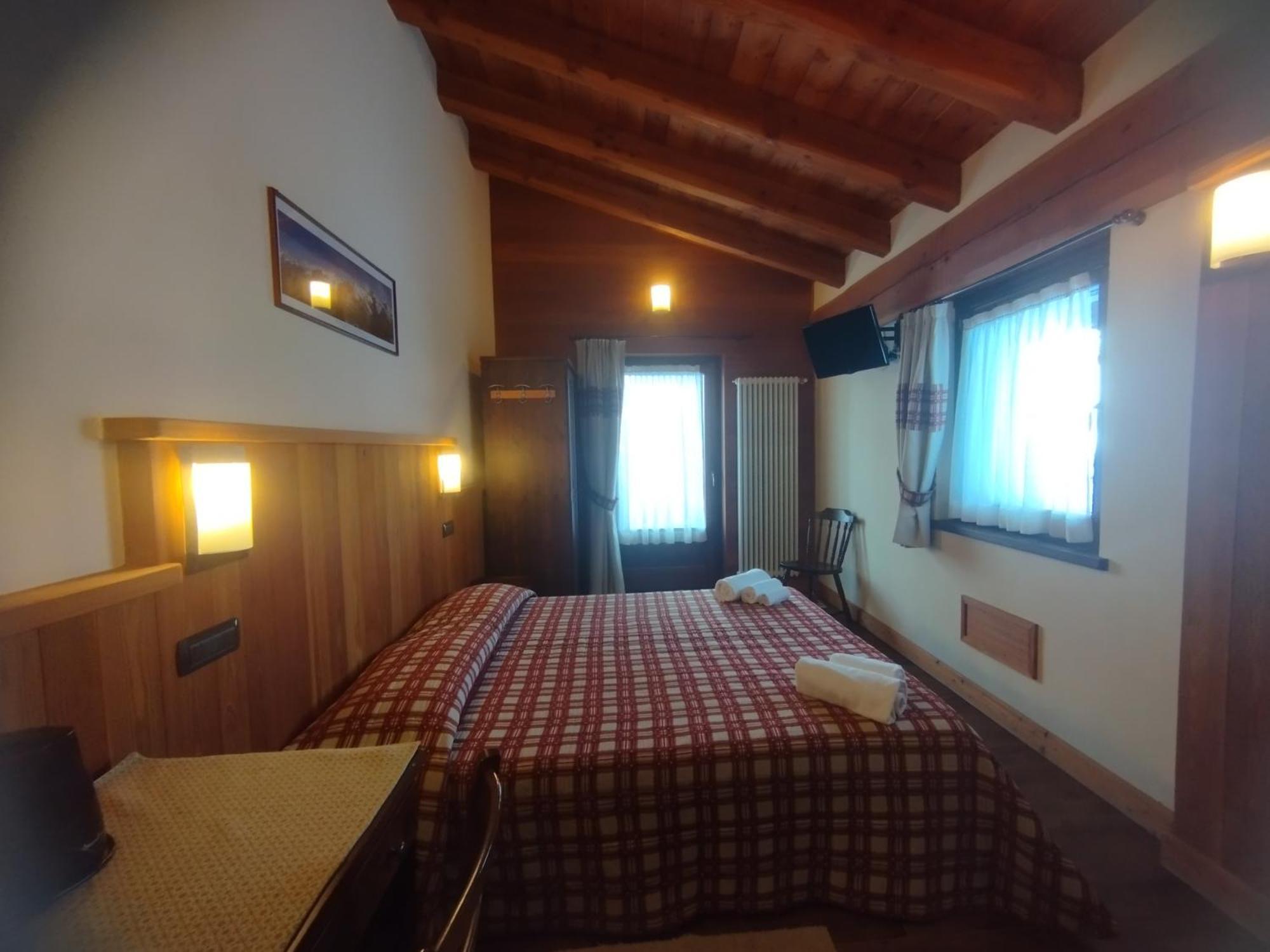 Villa Americana Chambres D'Hotes ชัมโปลุก ภายนอก รูปภาพ